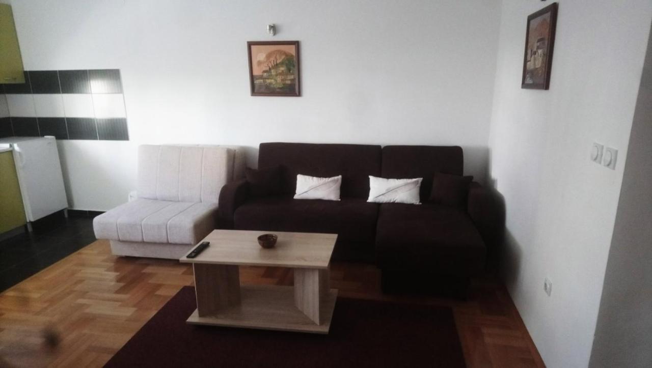 Apartman Pirot Esterno foto