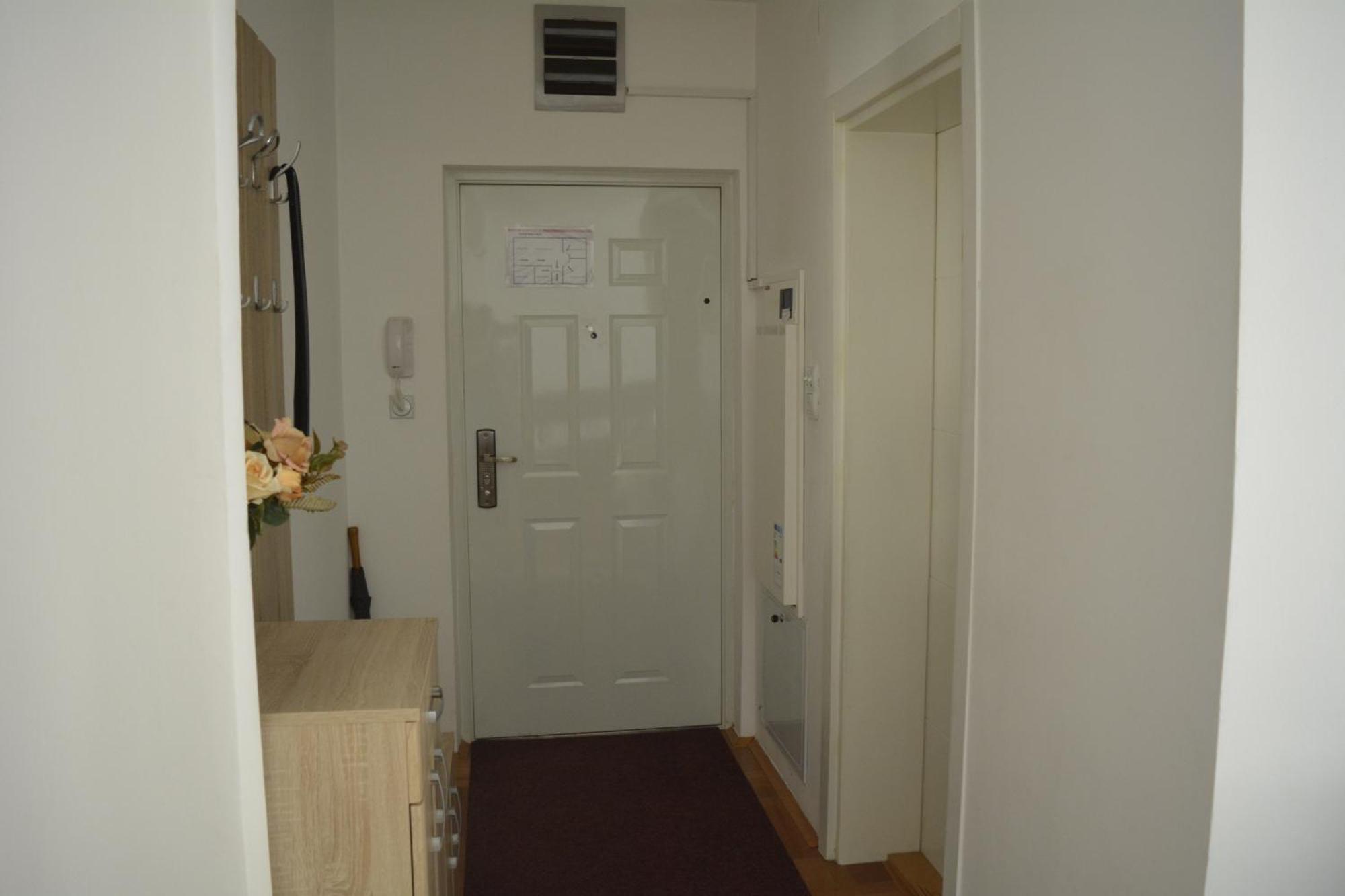 Apartman Pirot Esterno foto